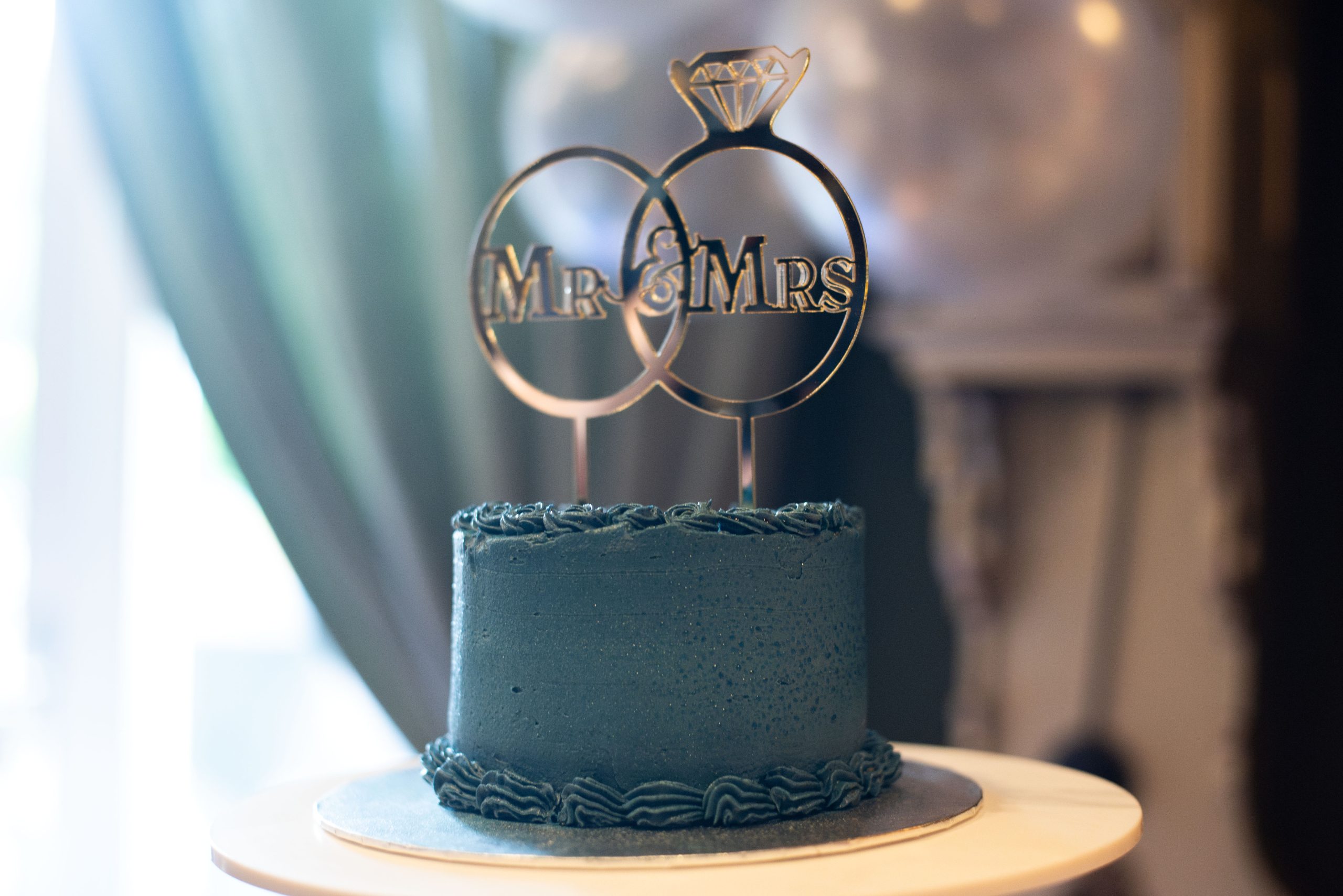 Blue wedding cake